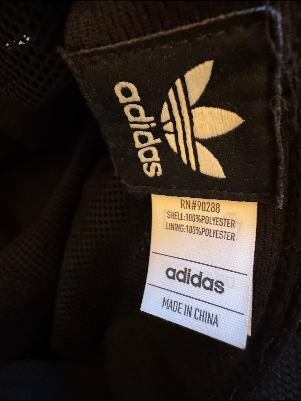 Adidas bucket hat - Picture 3 of 3